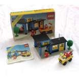 Lego 6363 Auto Repair Shop 1980