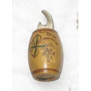Otvírák na lahve - dřevěný soudek suvenýr retro