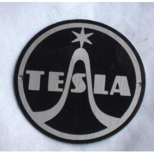Tesla - kulatý štítek