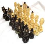 Šachy dřevěné vyřezávané